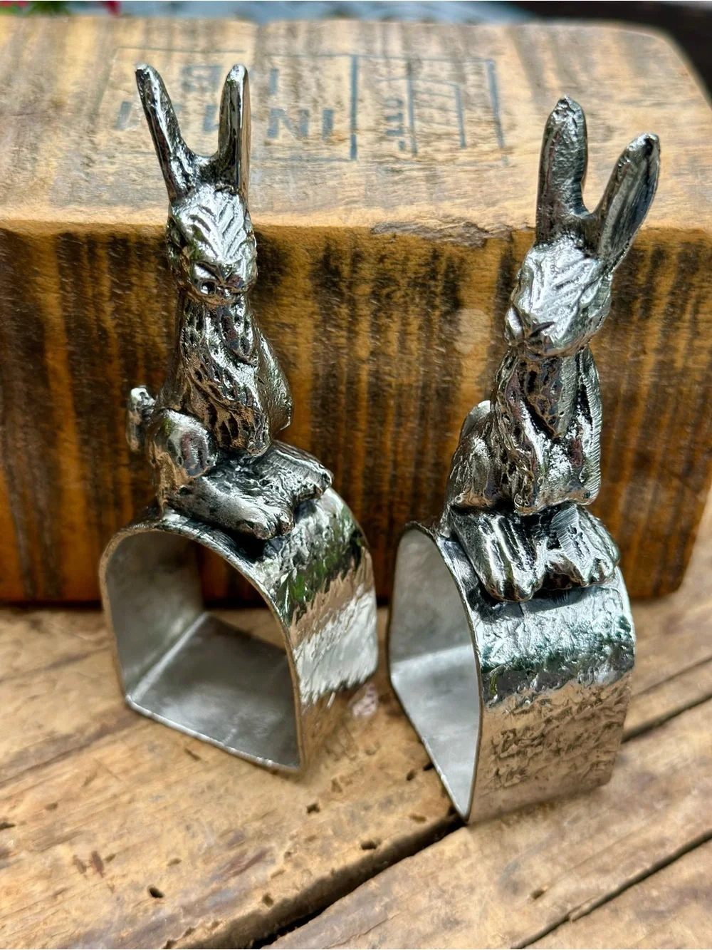 Unmarked silver tone