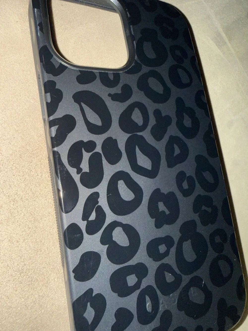 casely stylish black