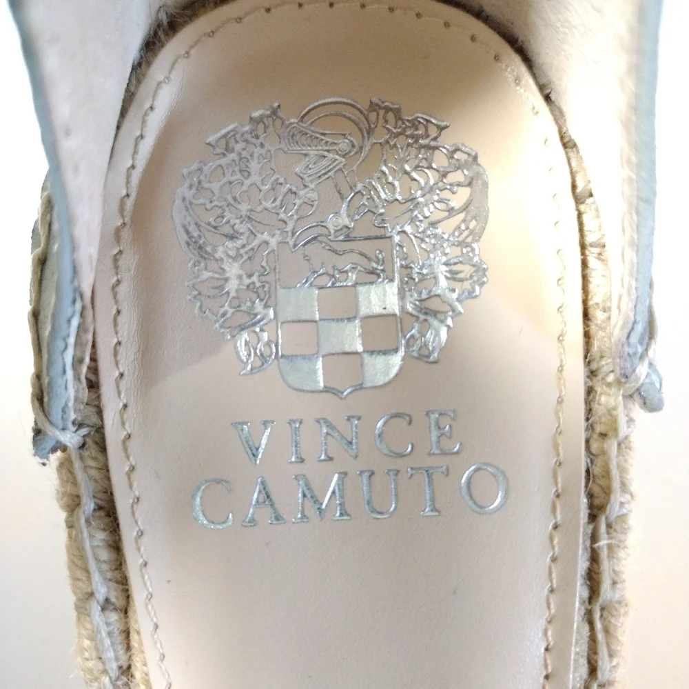 Vince Camuto vince camuto