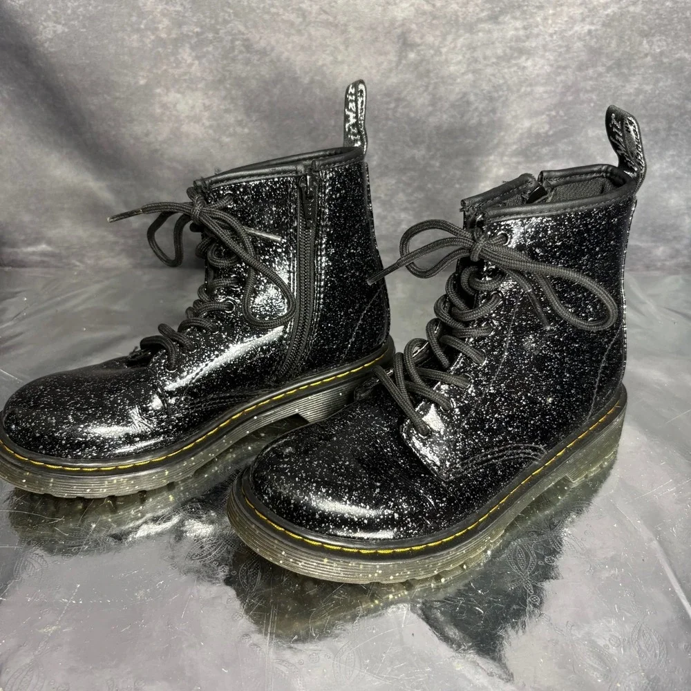 Dr. Martens brand dr