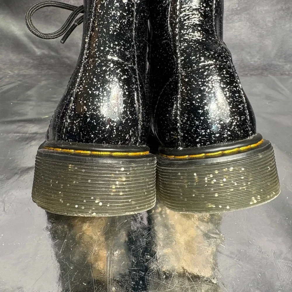 Dr. Martens brand dr