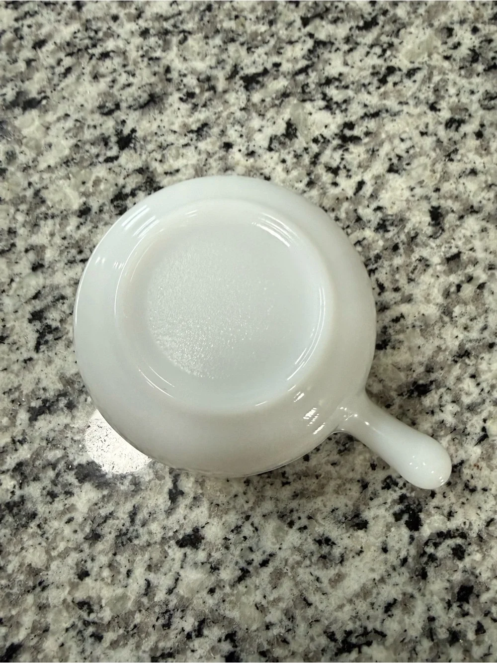 N/A vintage milkglass