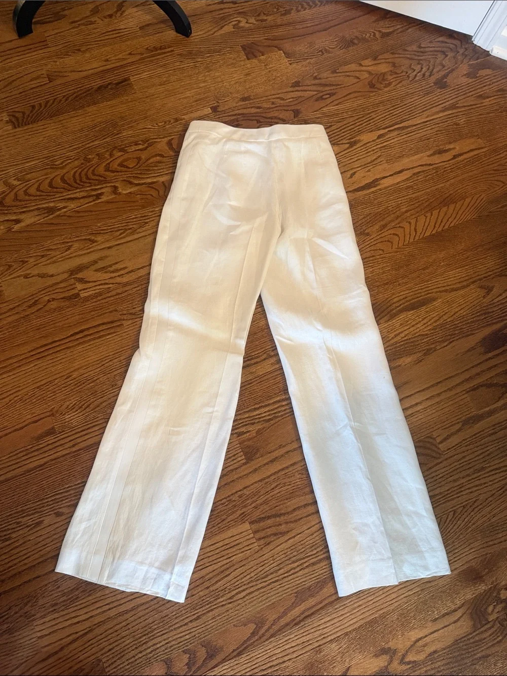 Banana Republic elegant white
