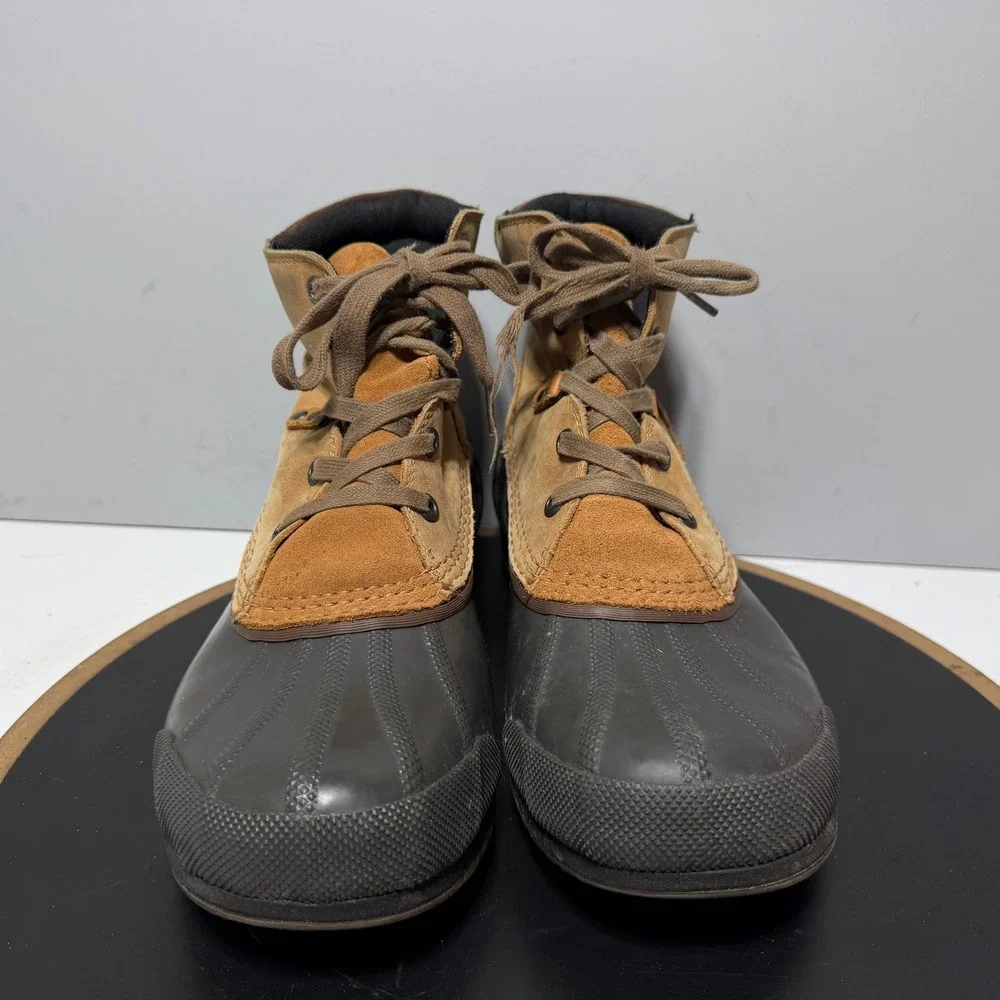 Sorel cheyanne lace