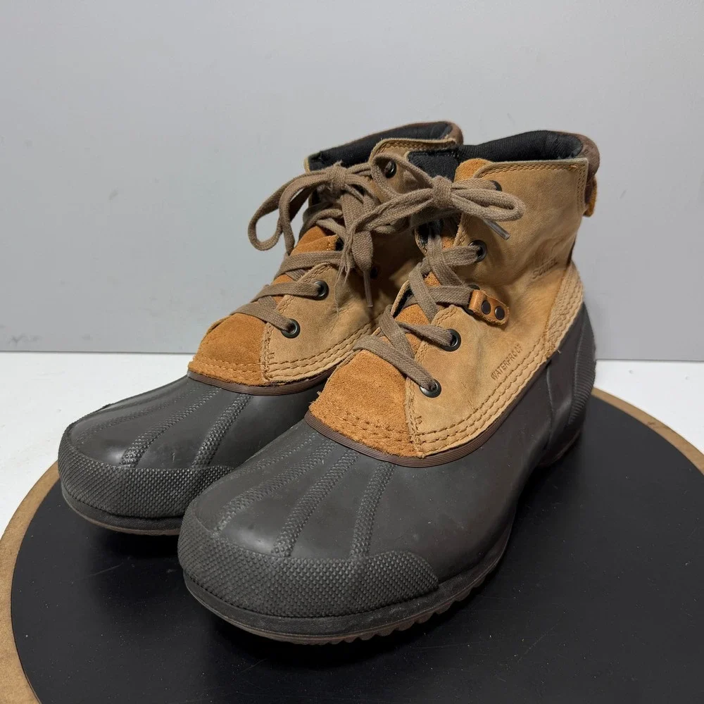 Sorel cheyanne lace