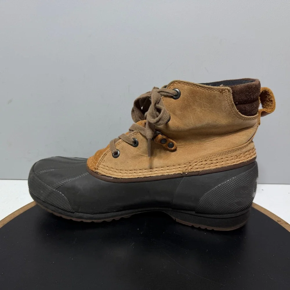 Sorel cheyanne lace