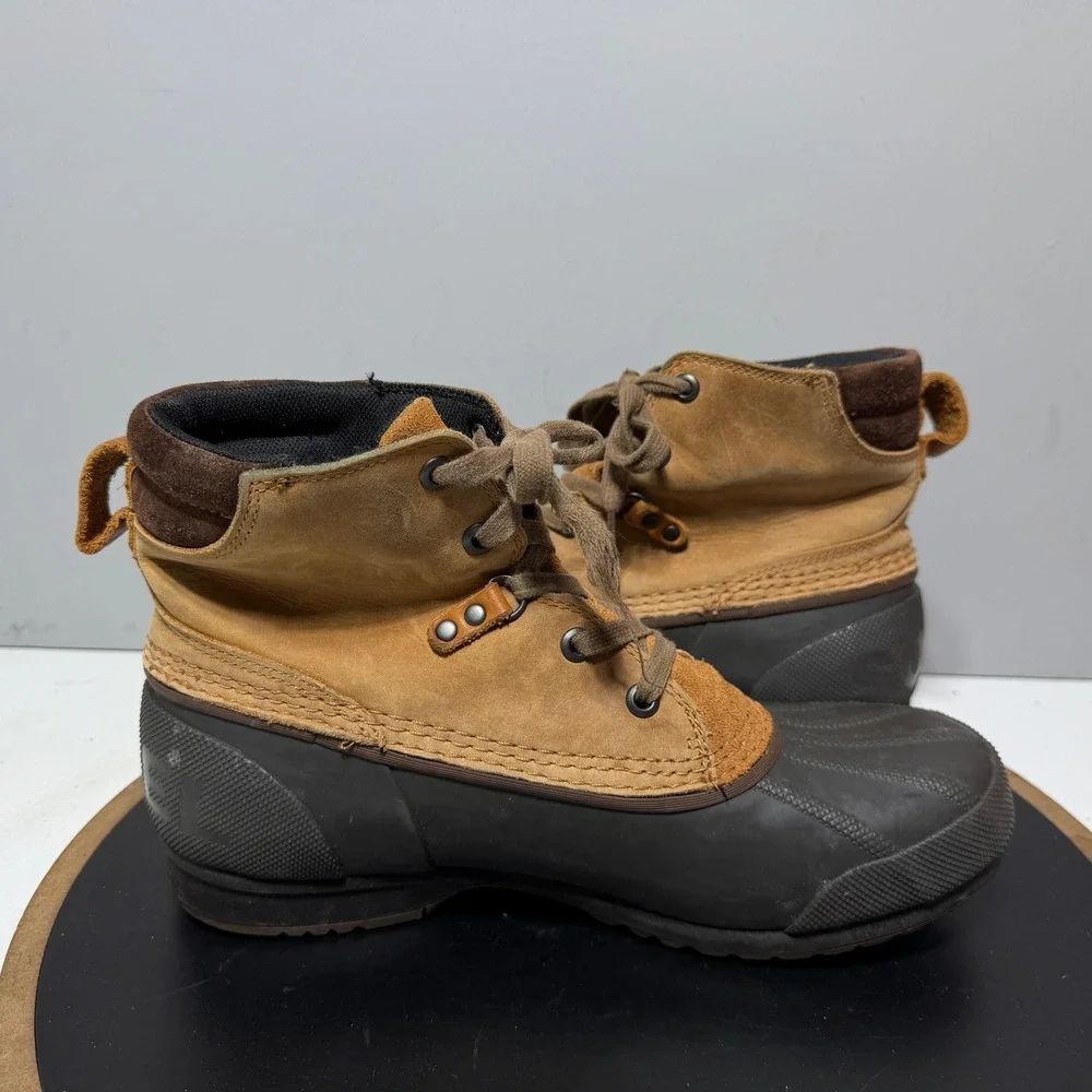 Sorel cheyanne lace