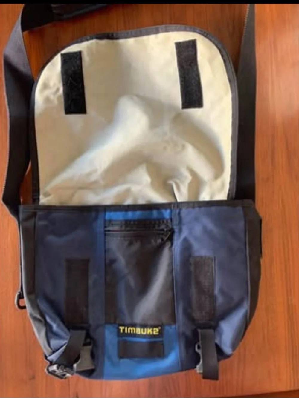 Timbuk2 messenger or
