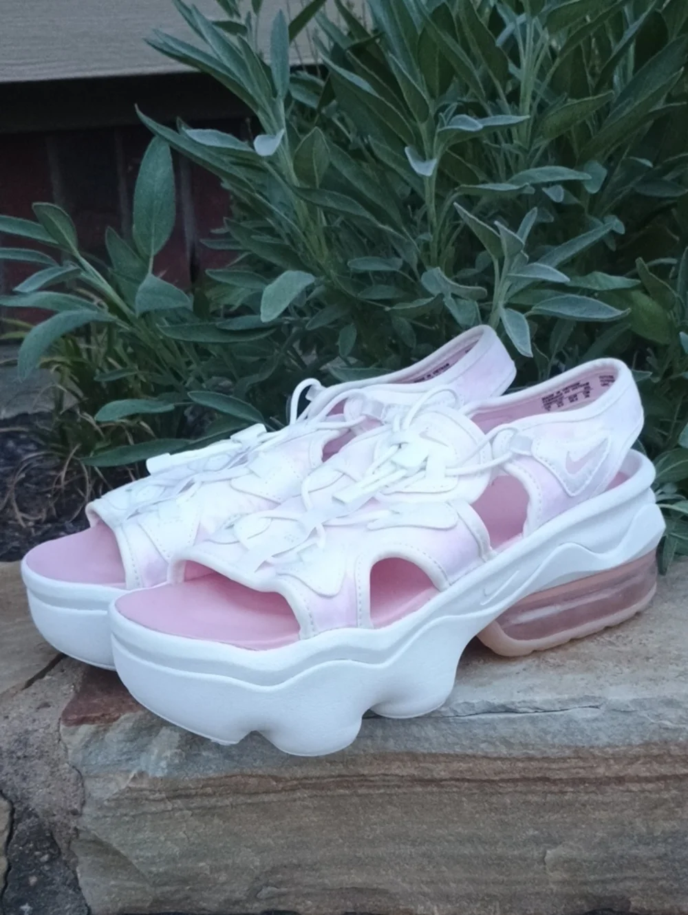 Nike chunky platform