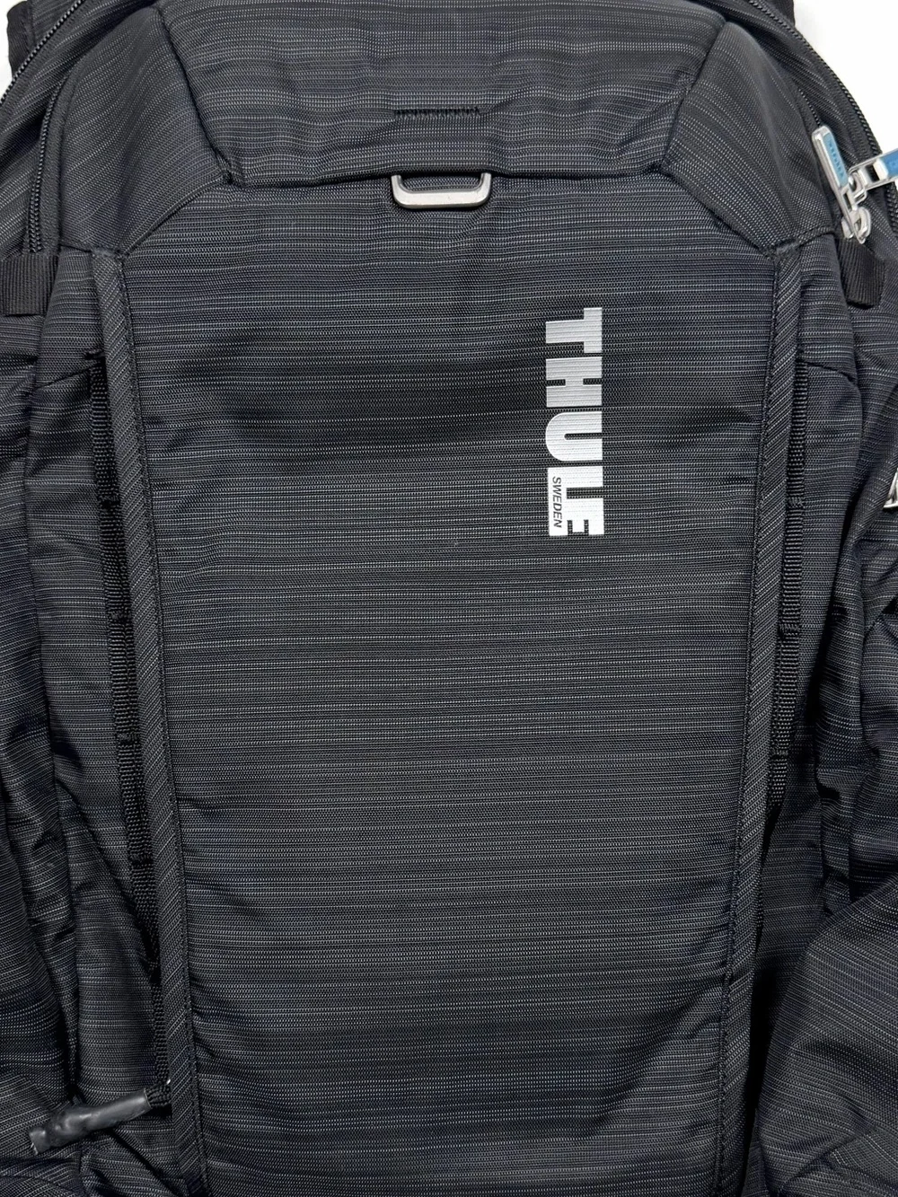 Thule construct 28l