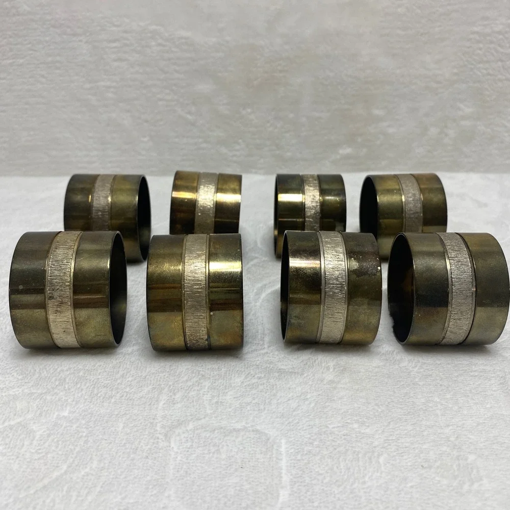 Set of 8 Vintage Brass Napkin‎ Rings with Textured Band Dining Table Decor