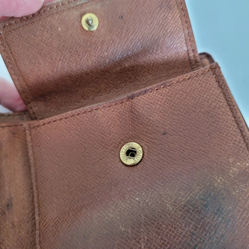 Louis Vuitton classic authentic