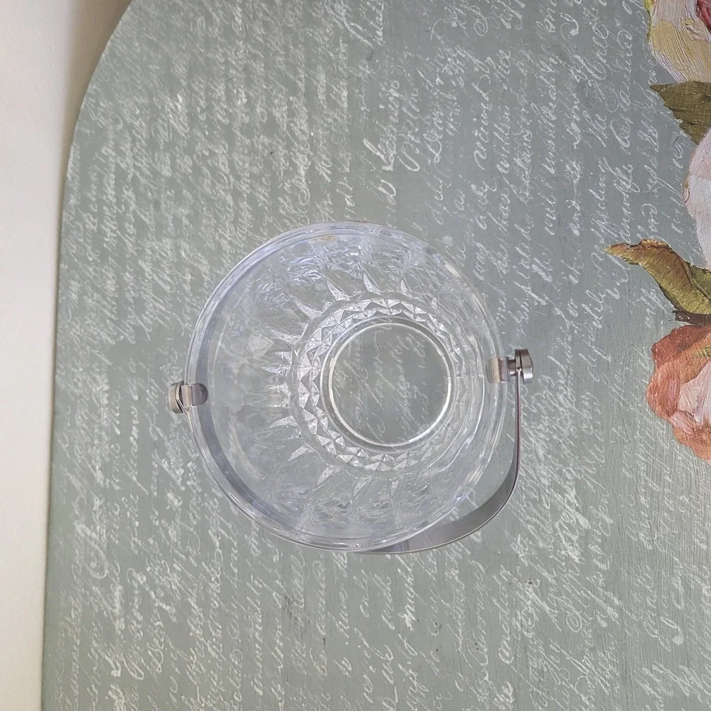 Crystal DArques this vintage
