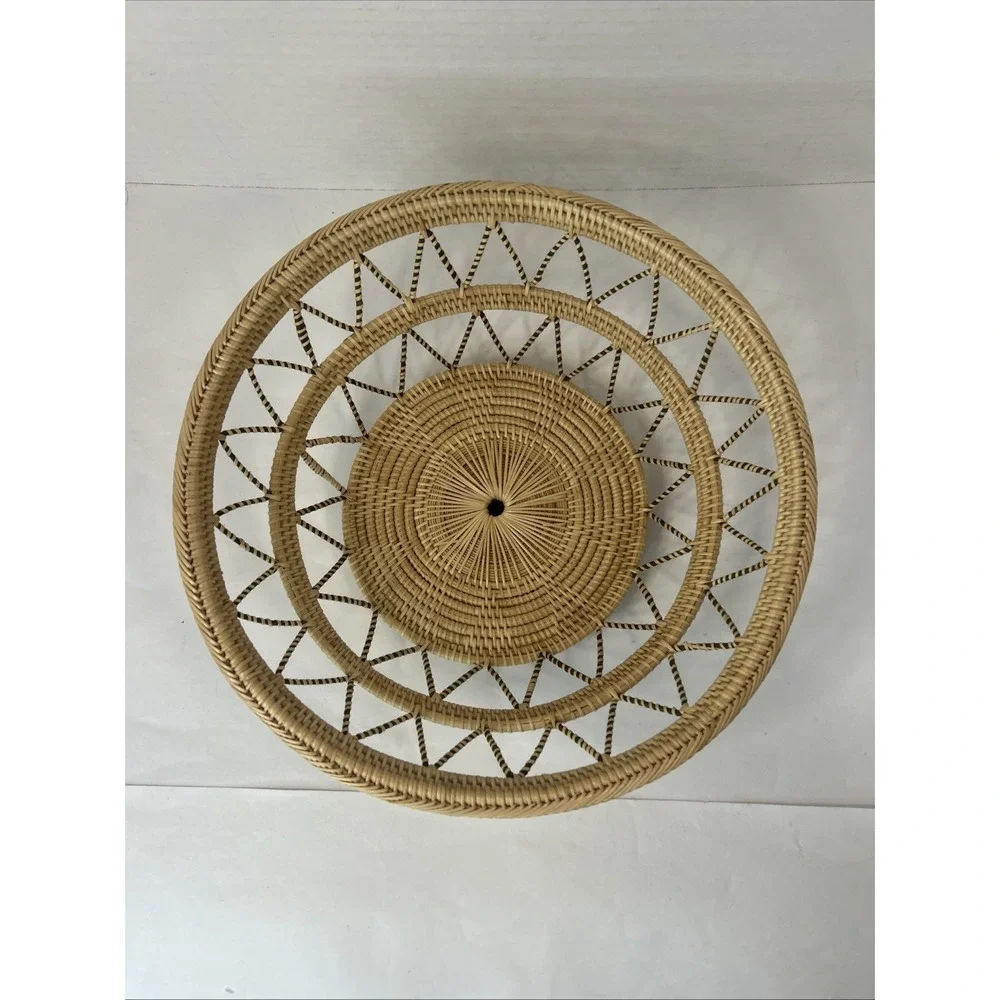 N/A vintage circle
