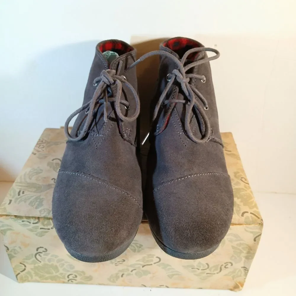 Toms grey suede