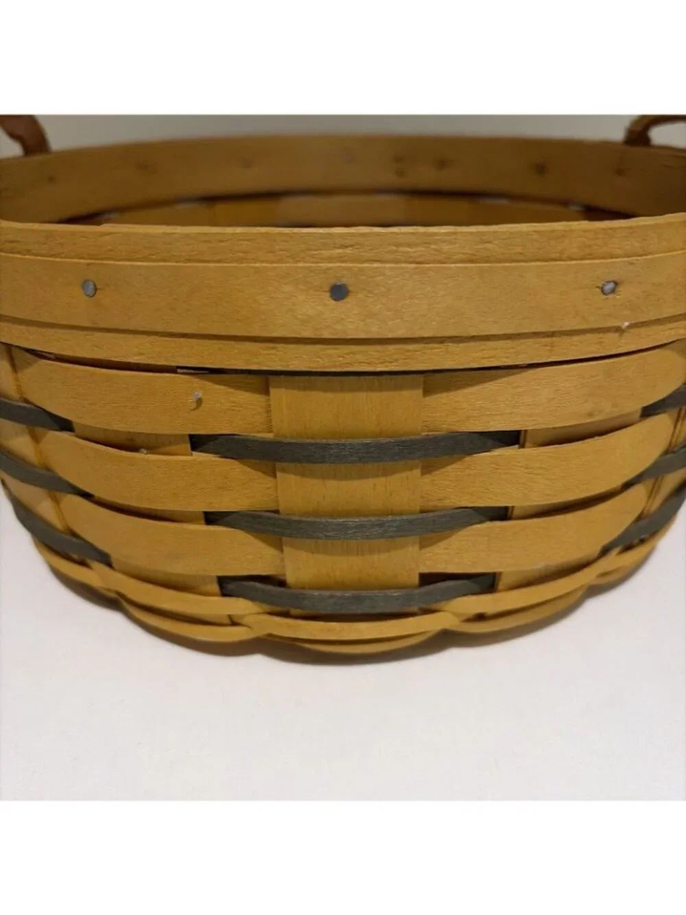 Longaberger vintage round