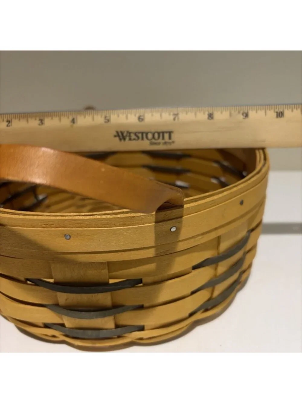 Longaberger vintage round