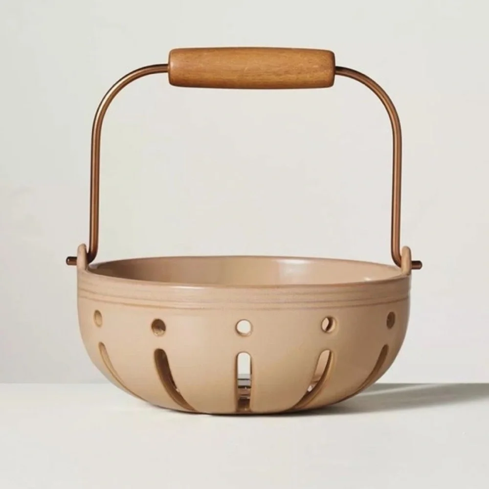 Hearth & Hand Tan Ceramic Ventilated Fruit Bowl with Wood-Topped Handle
