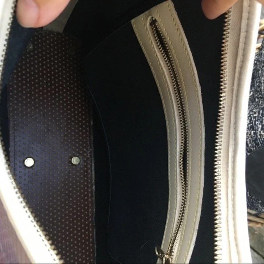 Dooney & Bourke dooney bourke
