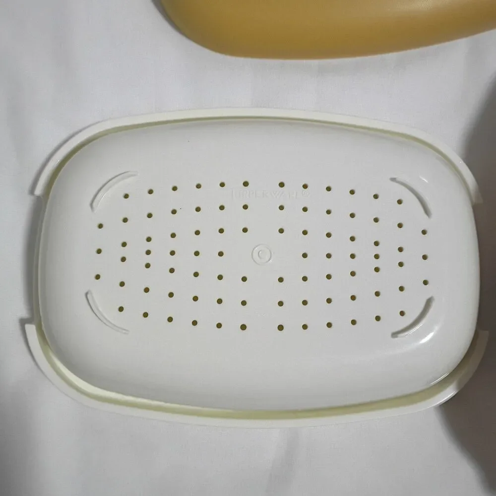 Tupperware vintage harvest