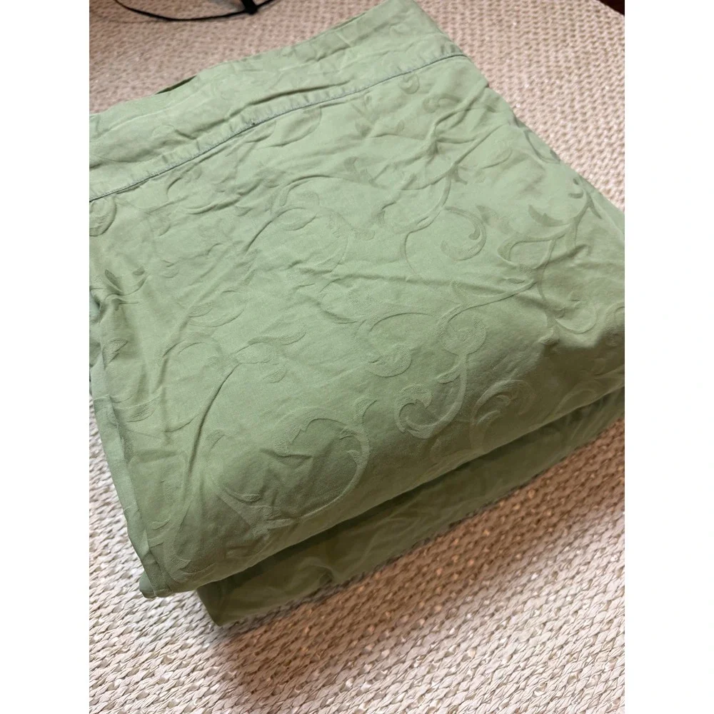Cuddledown hue green bedding