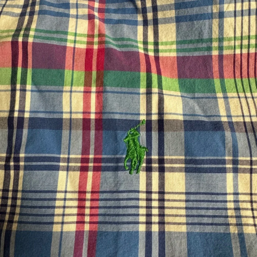 Ralph Lauren pleat green collar