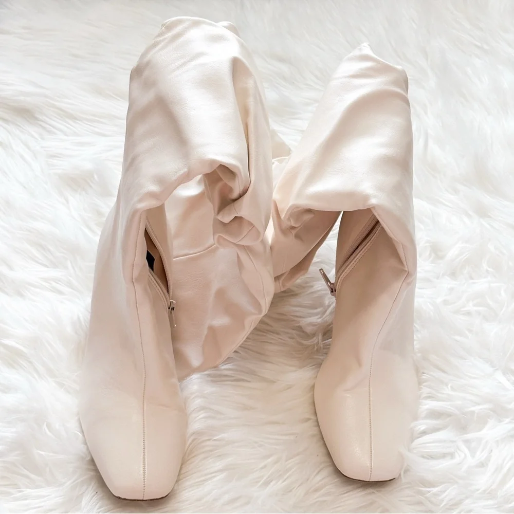 Journee Collection step into