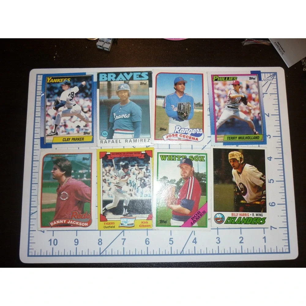 Topps measurements card