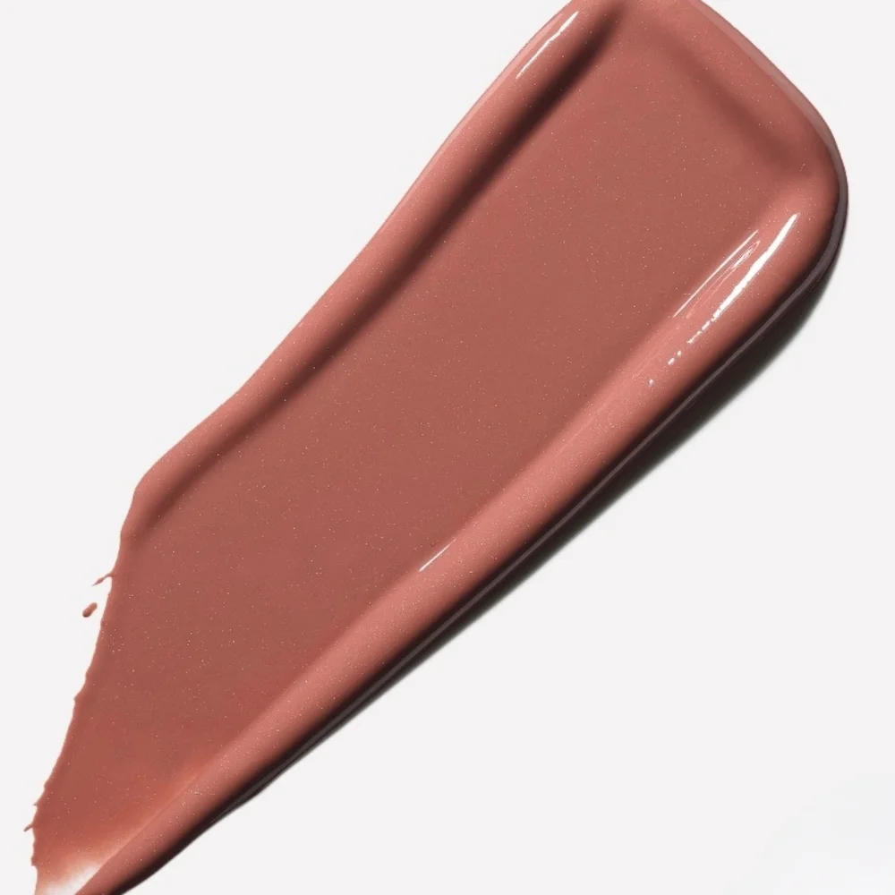 MAC Cosmetics lustre lightweight