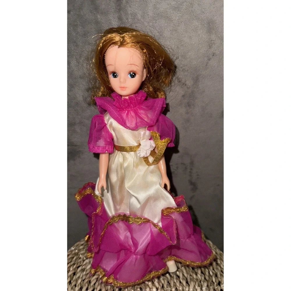 Takara japan doll