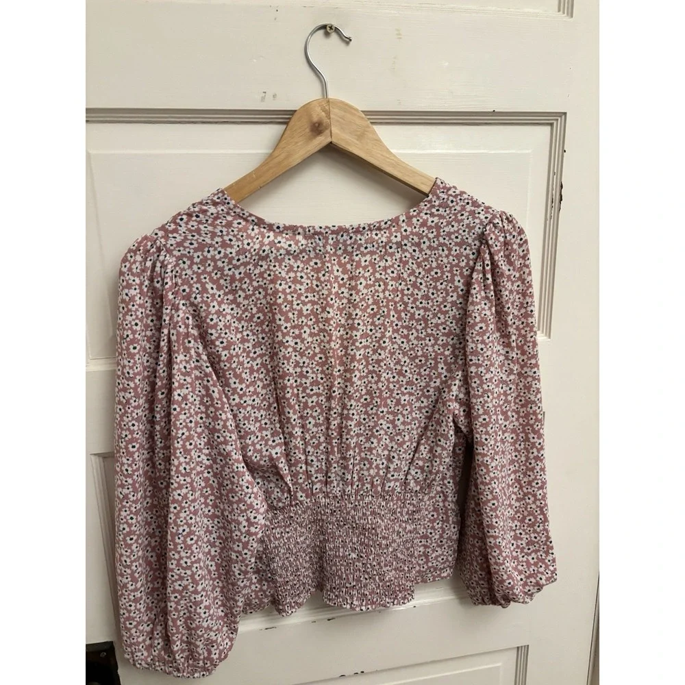 Abercrombie & Fitch pullover top