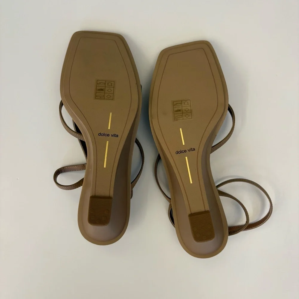 Dolce Vita new without
