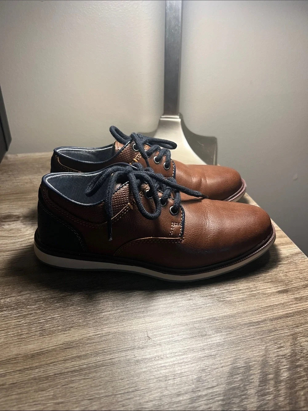 Sonoma Brown Kids Dress Shoe with Black Laces stock (15)