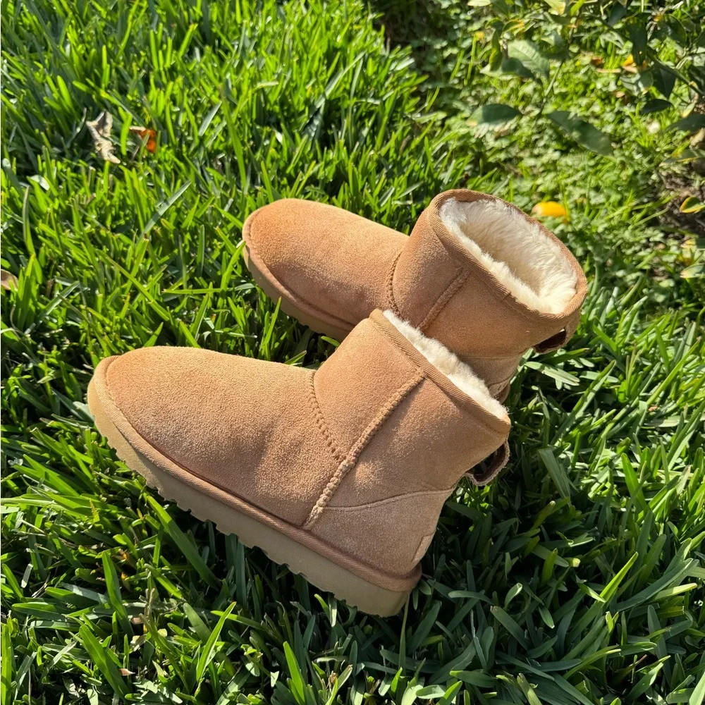 UGG gently used