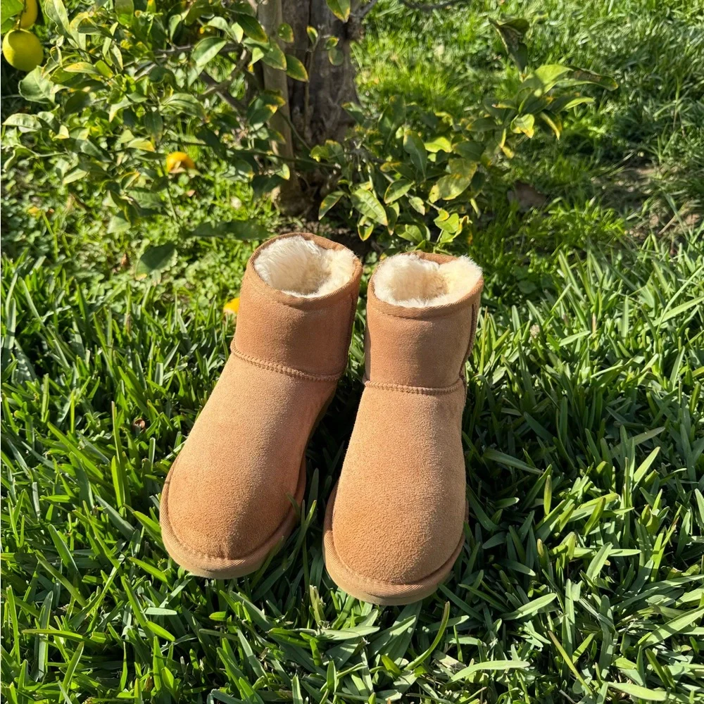 UGG gently used