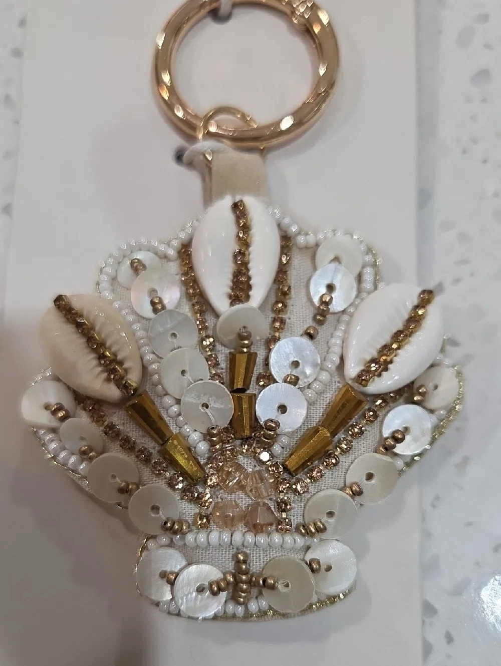 Mirasol keyring shell