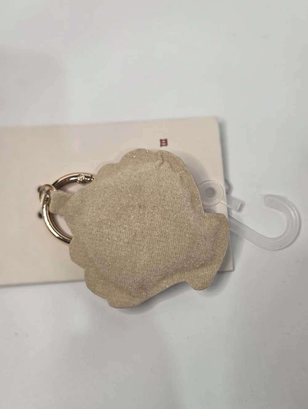Mirasol keyring shell