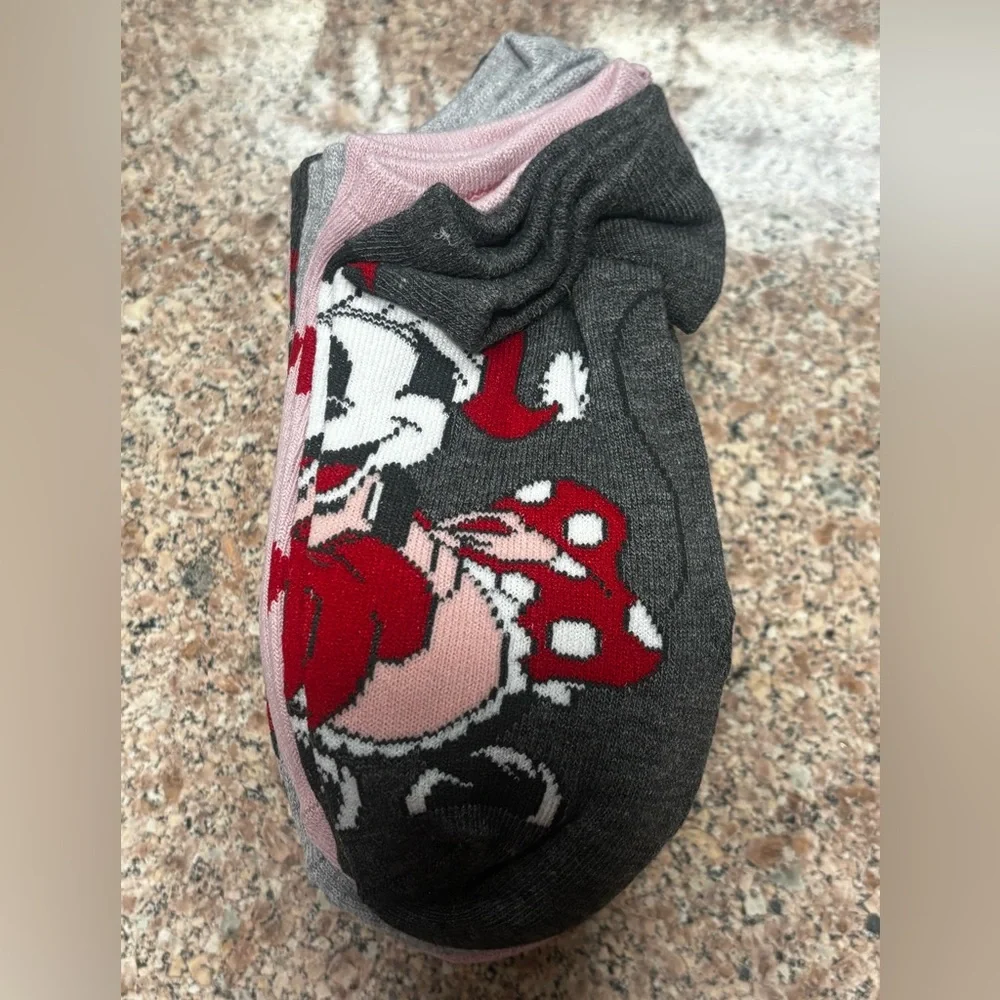 Disney pink red