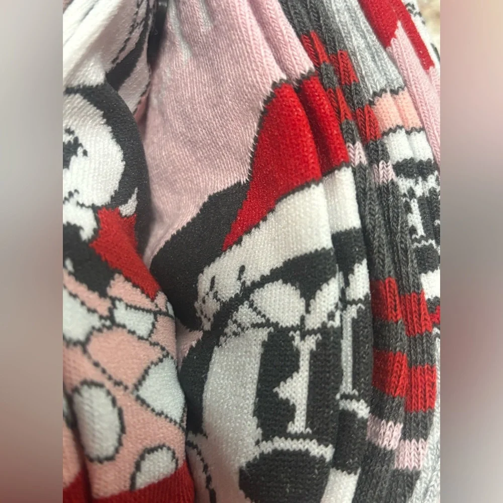 Disney pink red