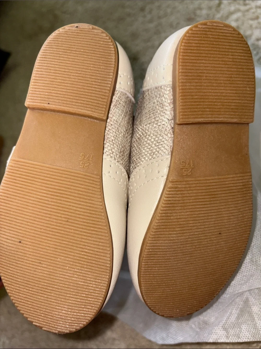 sv cream tan
