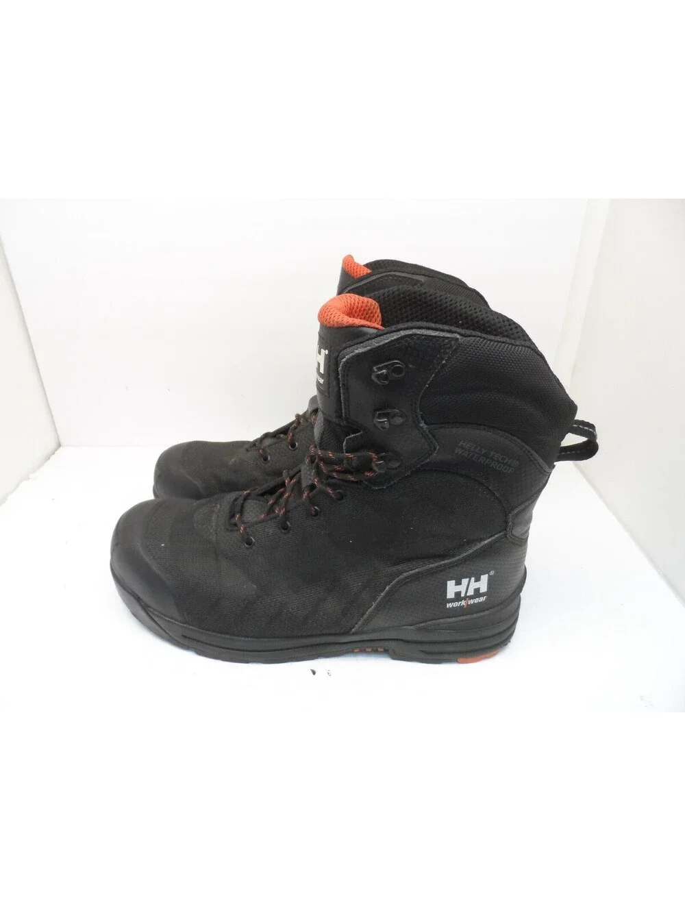 Helly Hansen used boots