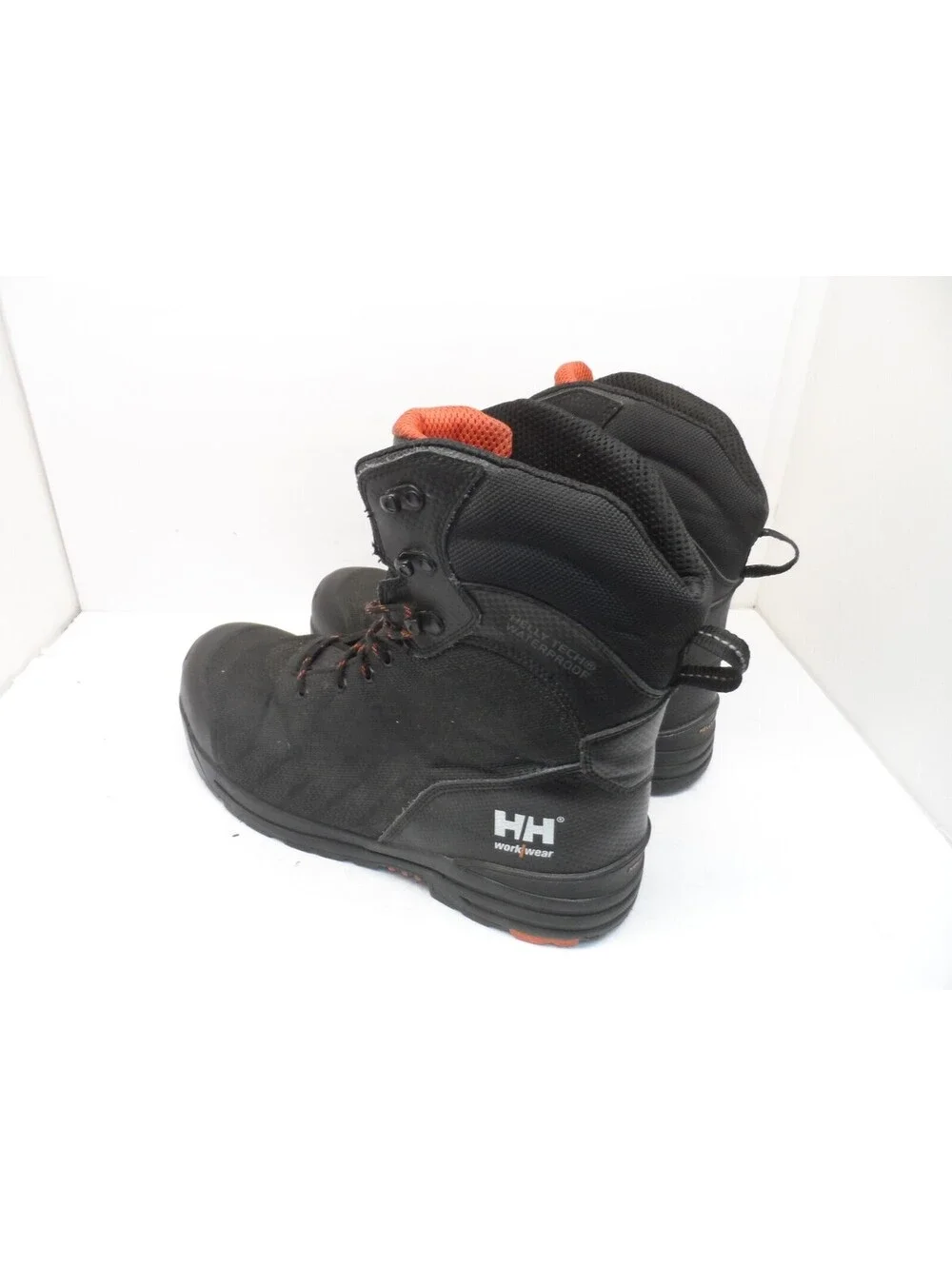 Helly Hansen used boots
