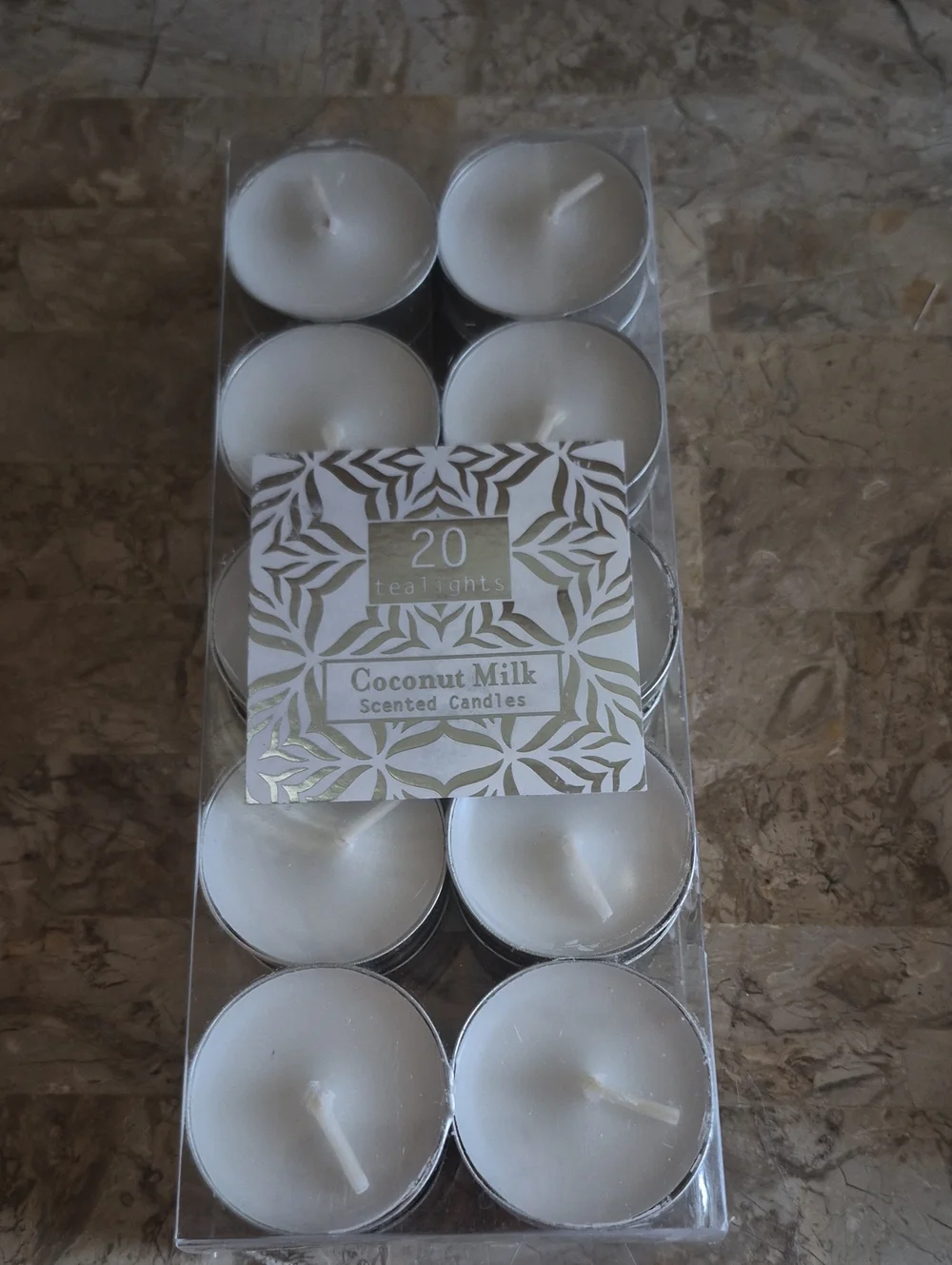 Coconut Milk Scented Tealight Candles - White (Pack of 20)