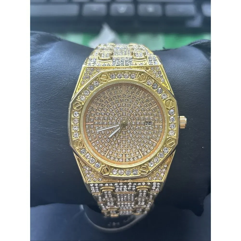 Unbranded iced out