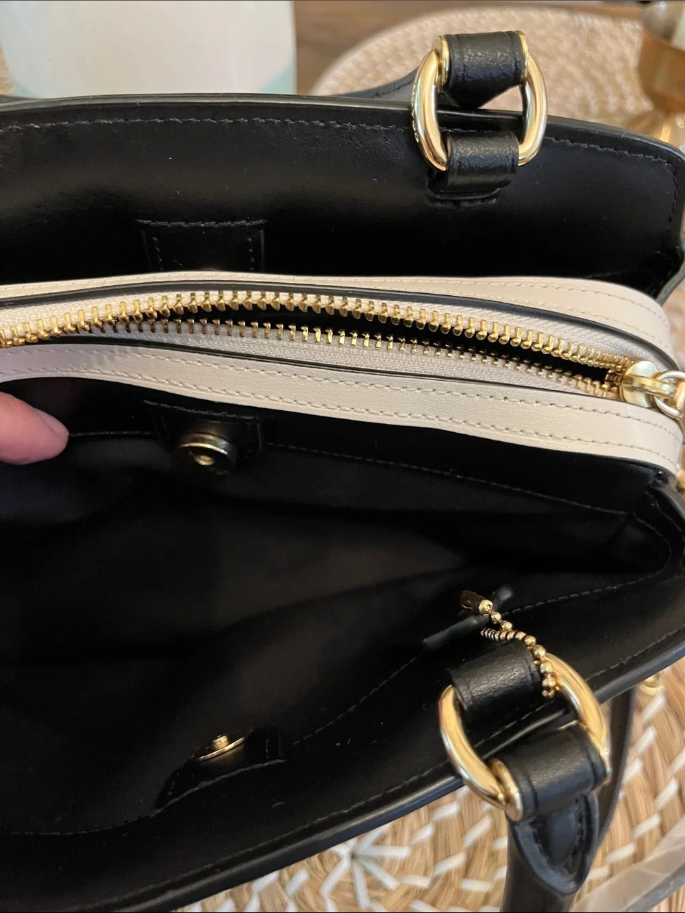 Coach 100% authentic