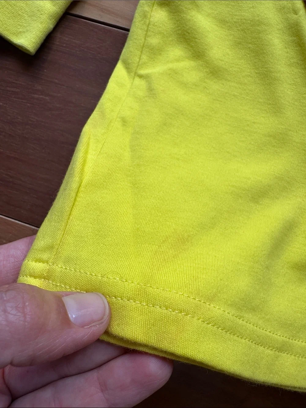 N/A soft yellow