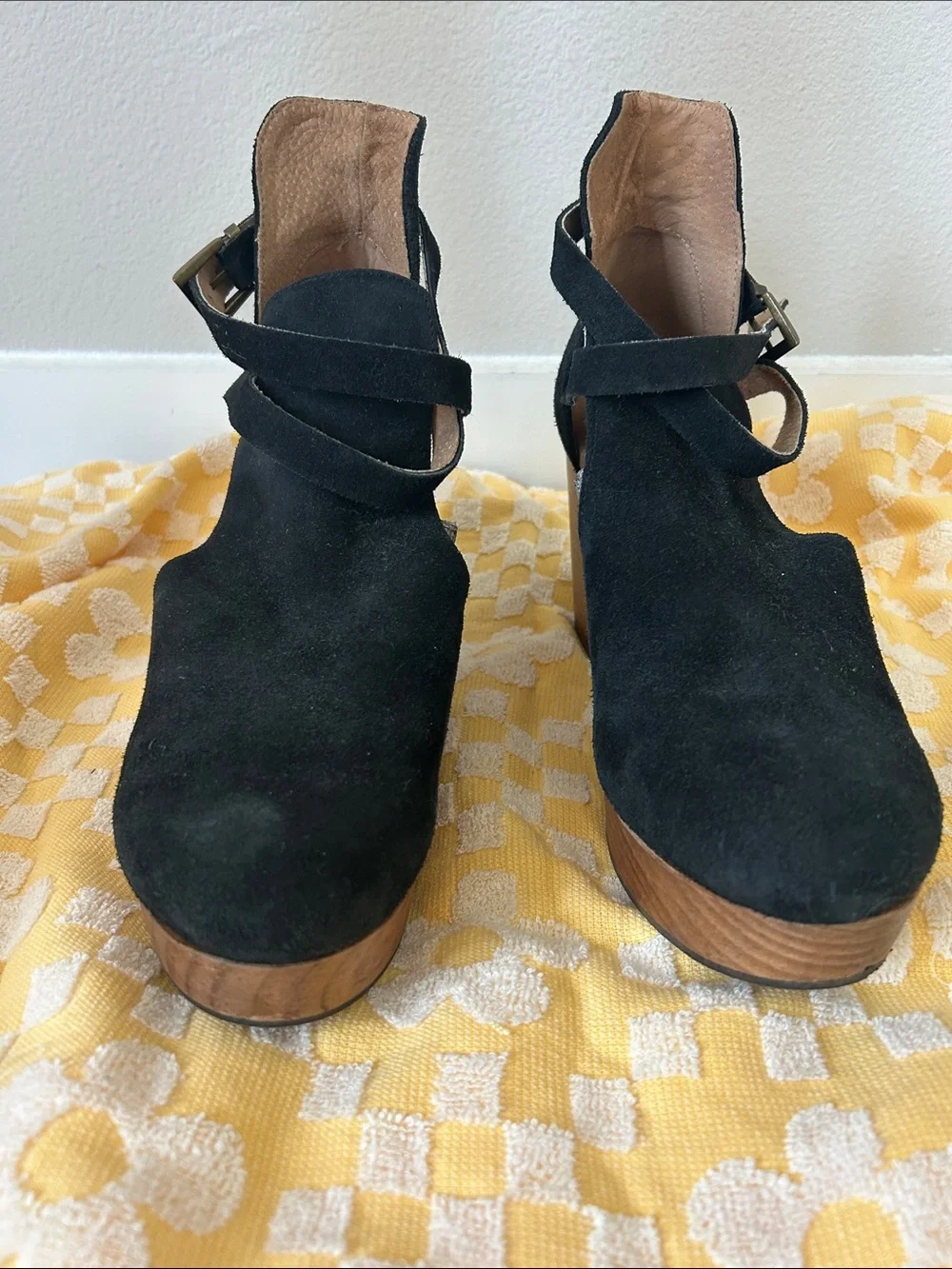 Free People suede upper