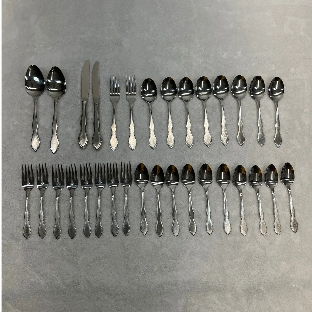 Oneida 1881 Rogers Stainless Flatware Set 32pc Silver Twilight Vtg Replacement