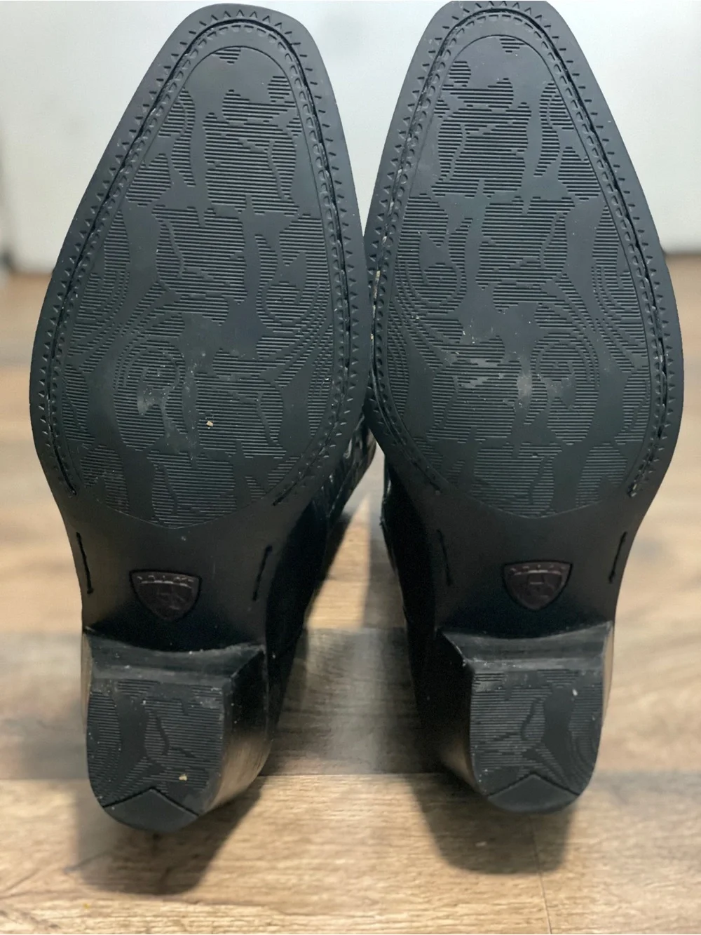 Ariat women over
