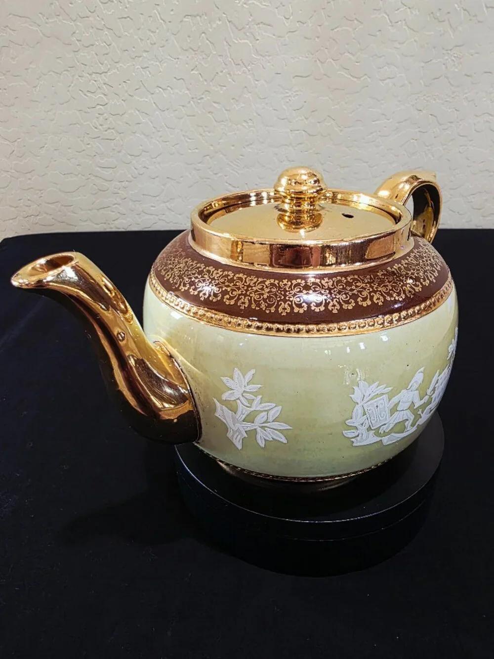 SUDLOWS BURSLEM ENGLAND vintage teapot